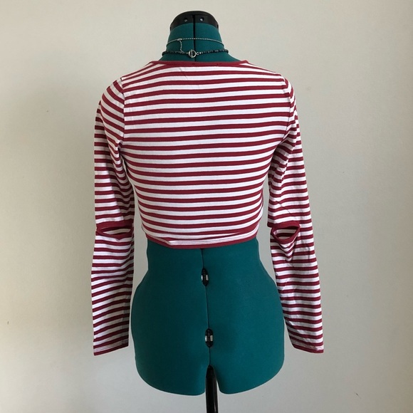 Forever 21 Top - Picture 3 of 6